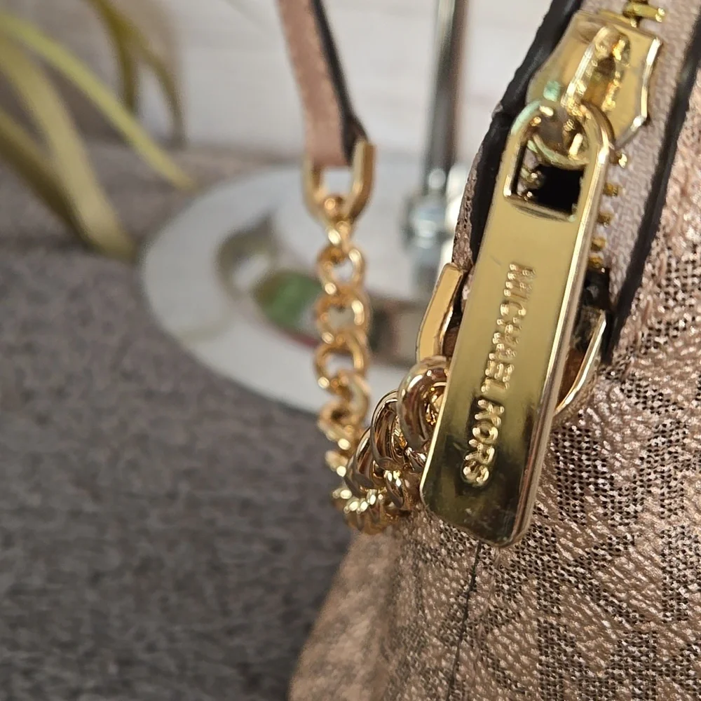 Michael Kors Cindy Dome Large Logo Pink Crossbody with Gold Hardware